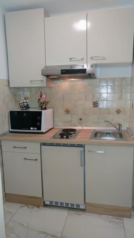 Apartments Ina 로가스카슬라티나 외부 사진